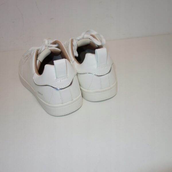 ONLY Sneakersy niskie białe R.37 ON52N