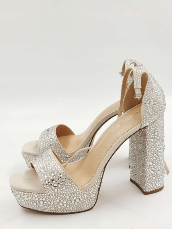 Sandały na obcasie srebrne Steve Madden R.41 ST4S