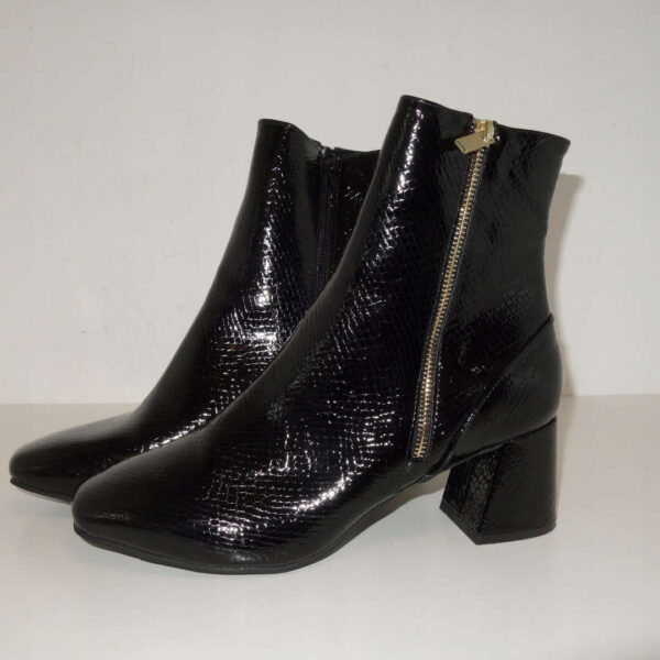 Miss Selfridge Billion Botki damskie na obcasie czarne R.41 MI52W