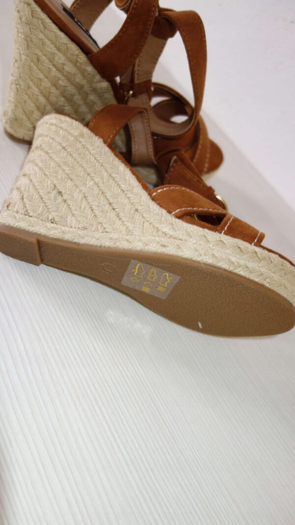 Espadryle na koturnie brązowe ONLY R.37 ON90W