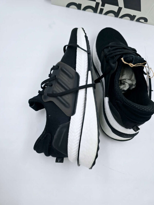 Buty Adidas X PLRBOOST męskie sneakersy czarne R.45,5 AD4H