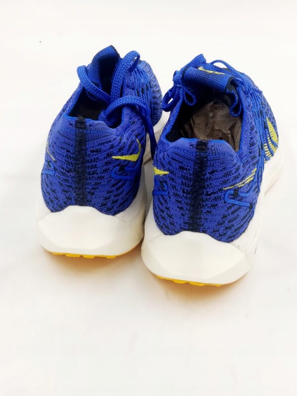 Buty do biegania Nike Pegasus Turbo Next R.39 NI7