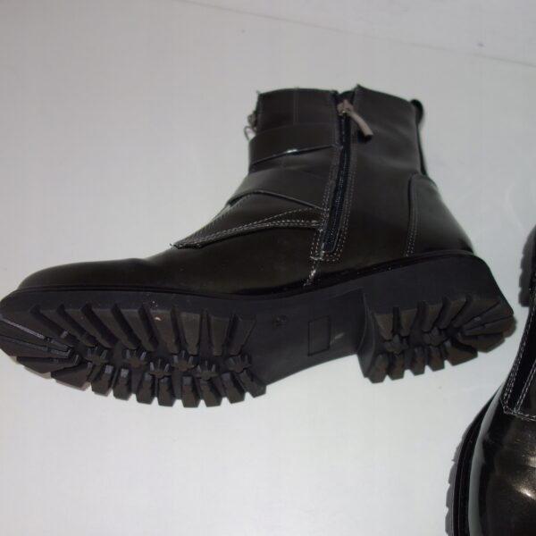 TAMARIS botki lakierowane R.40 TA62W