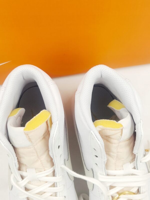 Obuwie sportowe NIKE BLAZER MID 77 R.38 NI10h