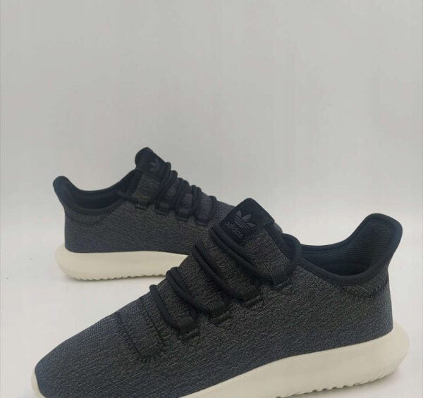 Buty ADIDAS TUBULAR SHADOW R.37,5 AD31L