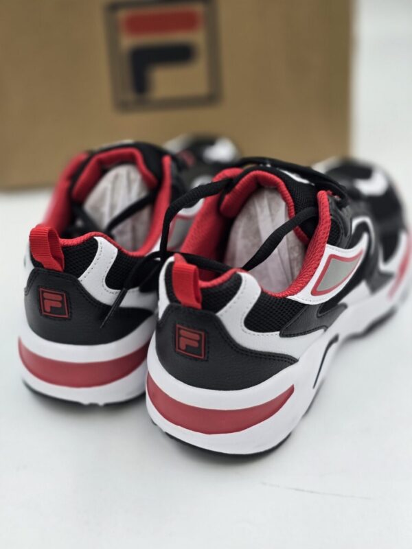 Sneakersy unisex   Fila Cr-CW02 Ray Tracer R.39  FI83E