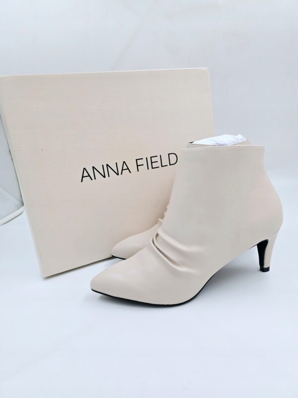 Anna Field damskie botki na obcasie beżowe R.38 AN13D