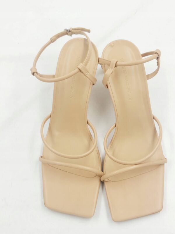 Damskie sandały na obcasie Pull & Bear R.40 PU8S