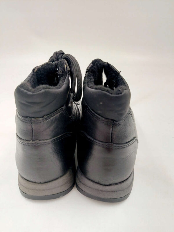 botki sneakersy skórzane czarne R.26 RI10L
