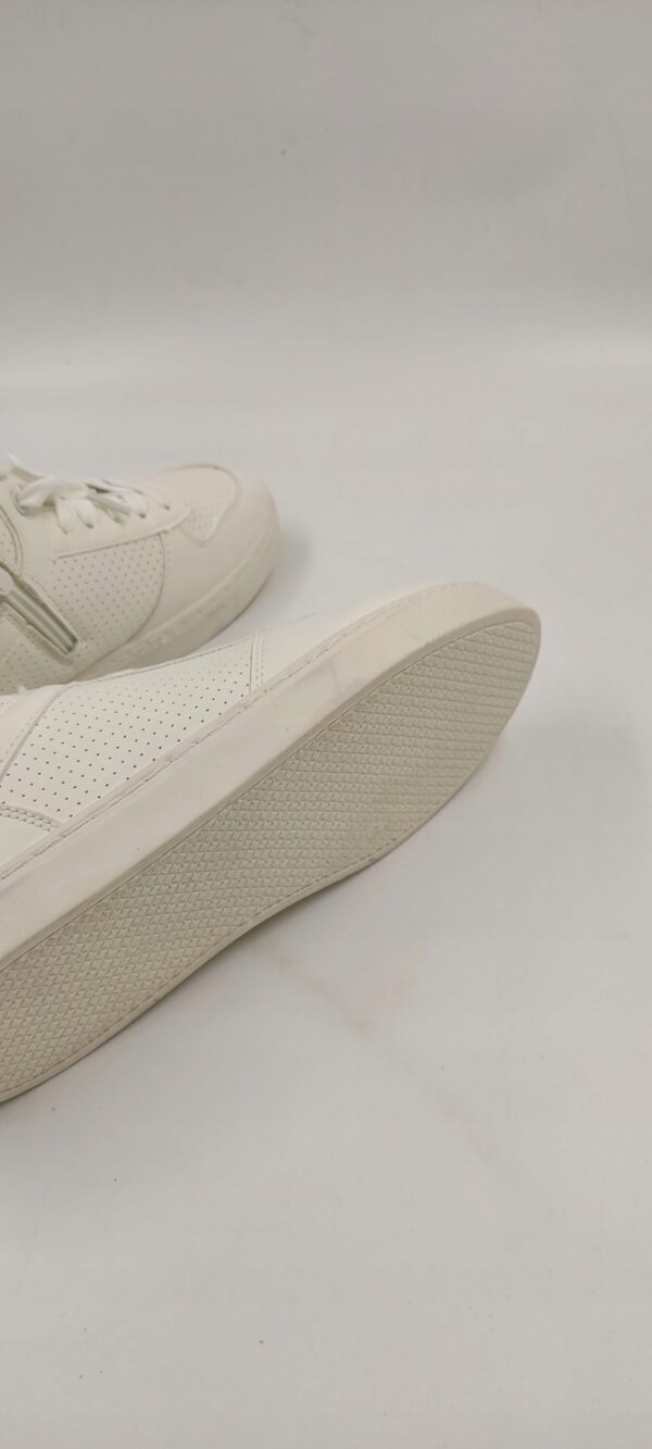 Pier One białe sportowe buty z zamkiem R.39 AN872M