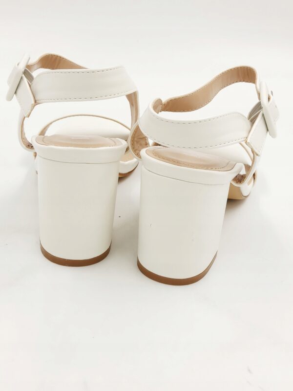 Damskie sandały na obcasie Raid białe R.36 RA33S