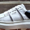 Sneakersy ze skóry białe GUESS na platformie UNISEX R.42 GU32Q