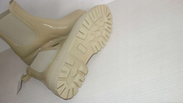 Tamaris kalosze cream krótkie R,38 TA83L