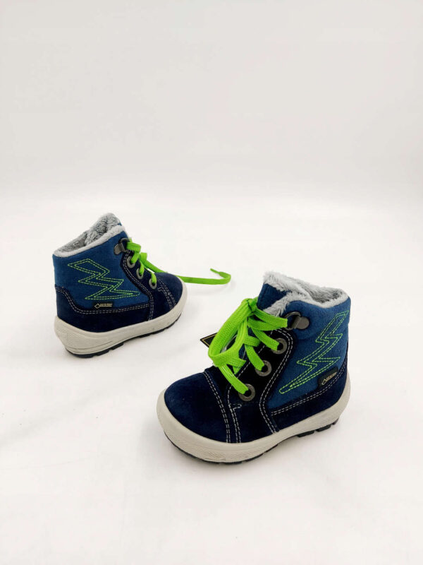 BOTKI SUPERFIT GORE-TEX R.19 SU69L