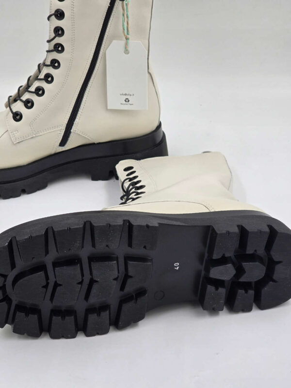 Damskie buty botki ze skóry naturalnej białe MJUS R.40 MJ12W