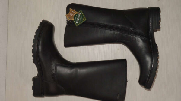 Richter Skórzane kozaki ocieplane R.35 RI01L