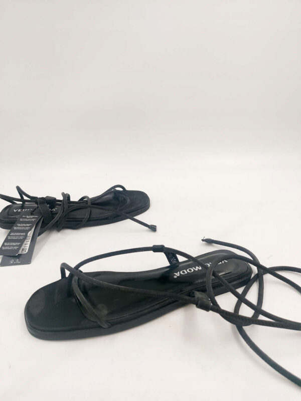 Vero moda damskie sandały wiązane R.37 VE22C