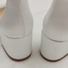 Blue by Betsey Johnson Sandały na małym obcasie białe R.36 BE4d