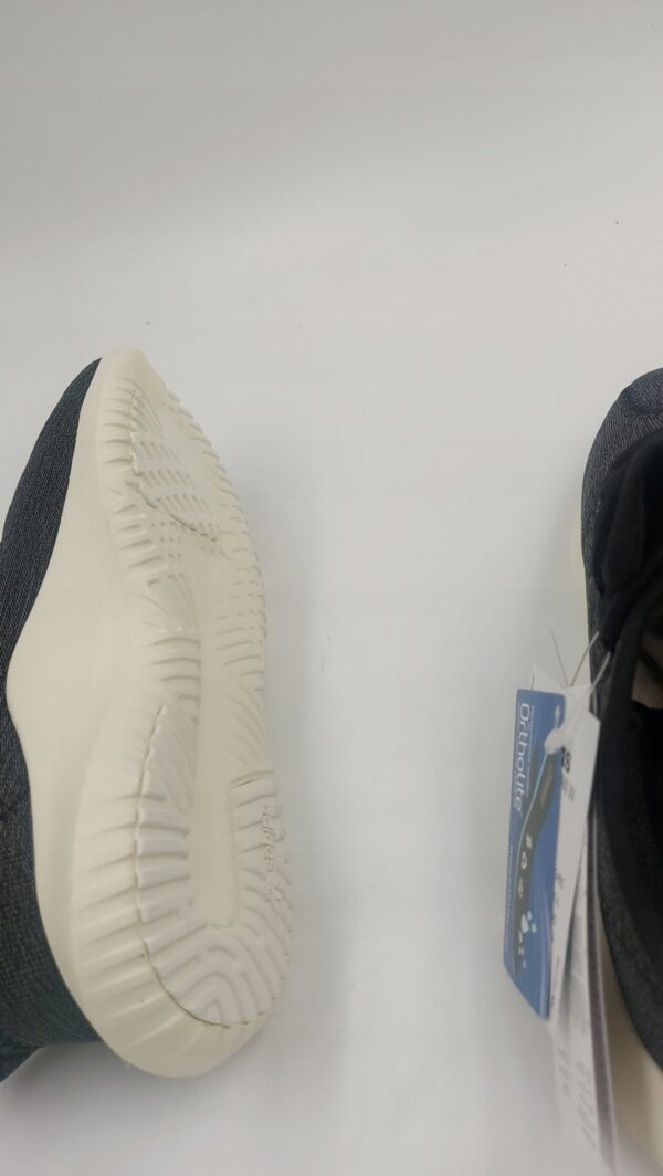 Buty ADIDAS TUBULAR SHADOW R.37,5 AD31L