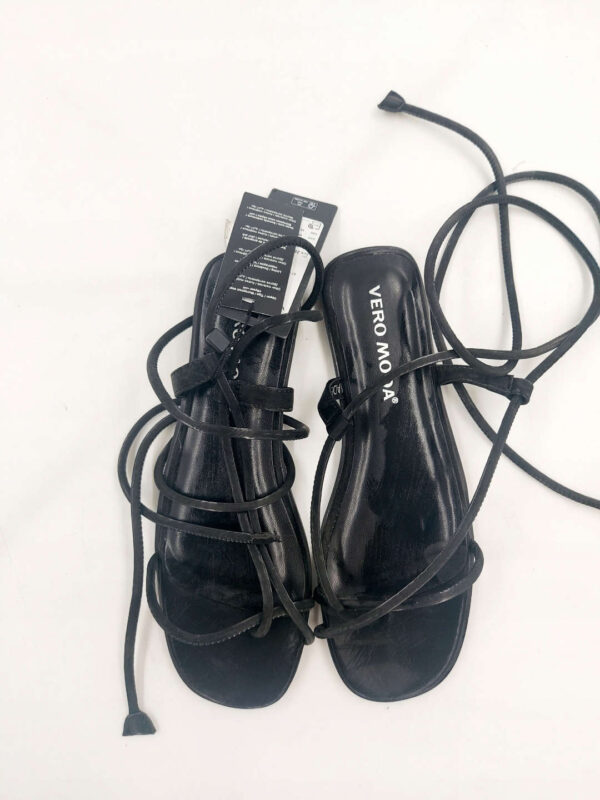 Vero moda damskie sandały wiązane R.37 VE22C
