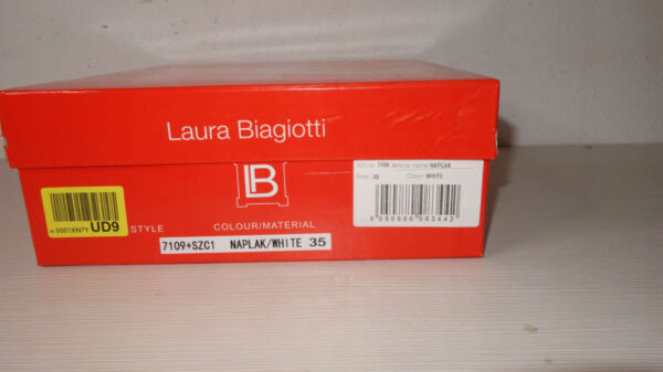 Laura Biagiotti białe botki na obcasie R.35 LA51L