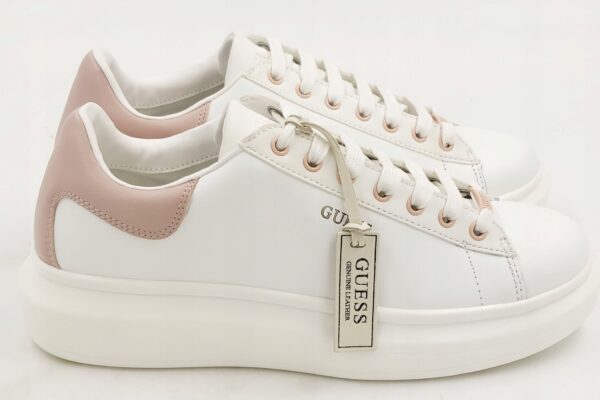 Sneakersy ze skóry białe GUESS-SOLERNO platforma R.41 GU7D