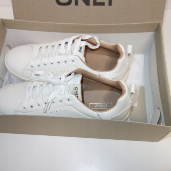 ONLY Sneakersy niskie białe R.37 ON52N