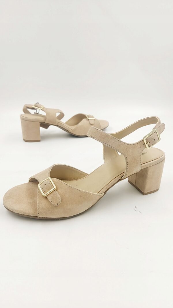 ANNA FIELD sandały zamszowe beżowe R.41 AN1S