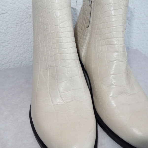 Beżowe skórzane botki Royal RepubliQ R.37 RO19B