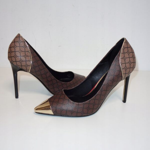 River Island czółenka na obcasie R.40 RI67N