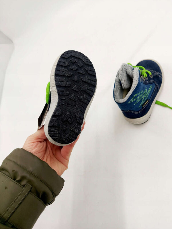 BOTKI SUPERFIT GORE-TEX R.19 SU69L