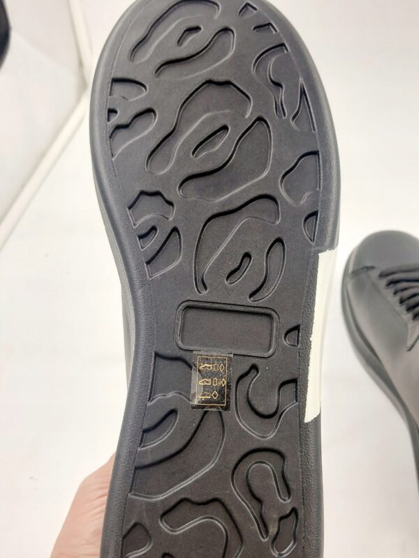 Sneakersy skórzane wysokie GUESS SOLERNO czarne R.43 GU83d