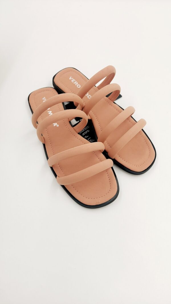 a0c4d66d33af987d76c8e56c7b614051.jpg Vero moda damskie klapki wsuwane R.36 VE15M