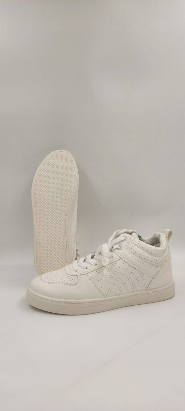 Pier One białe sportowe buty z zamkiem R.39 AN872M