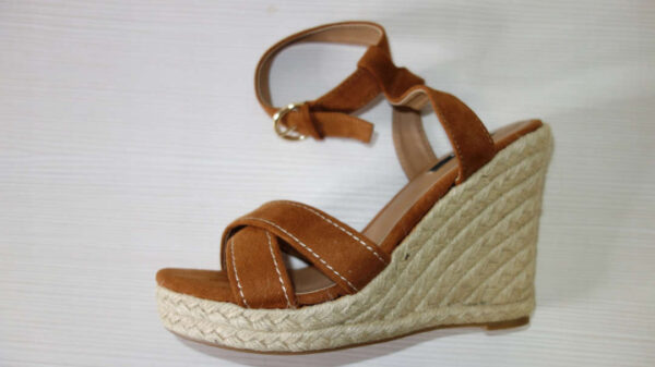 Espadryle na koturnie brązowe ONLY R.37 ON90W