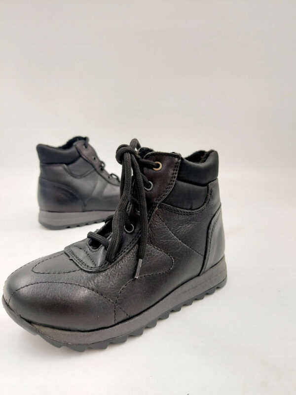 botki sneakersy skórzane czarne R.26 RI10L