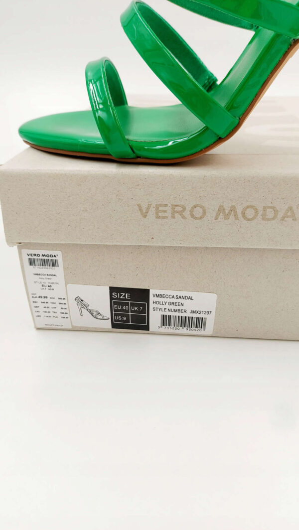 b3a6bce859d76075bcaeda919304ddf2.jpg Szpilki damskie Vero Moda zielone R.40 VE62M