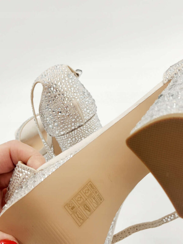 Sandały na obcasie srebrne Steve Madden R.41 ST4S