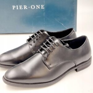 Pier One Eleganckie półbuty czarne R.39 PI81A