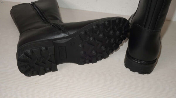 Richter Skórzane kozaki ocieplane R.35 RI01L