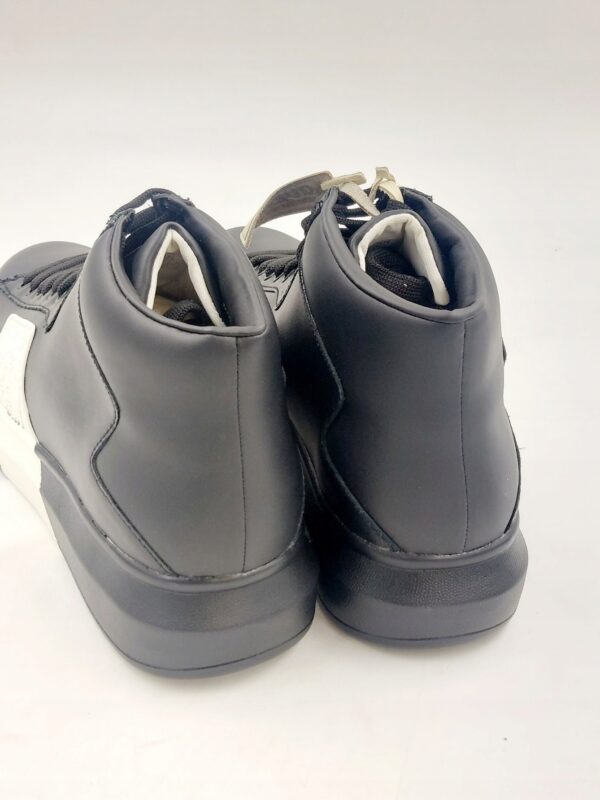 Sneakersy skórzane wysokie GUESS SOLERNO czarne R.43 GU83d
