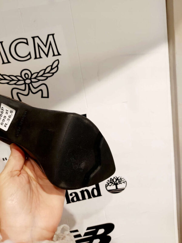 Michael Kors Czółenka na obcasie R.35,5 MI86P