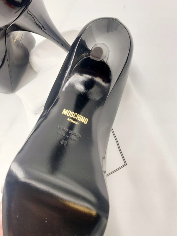 Damskie czółenka na obcasie na obcasie MOSCHINO R.41 MO88G