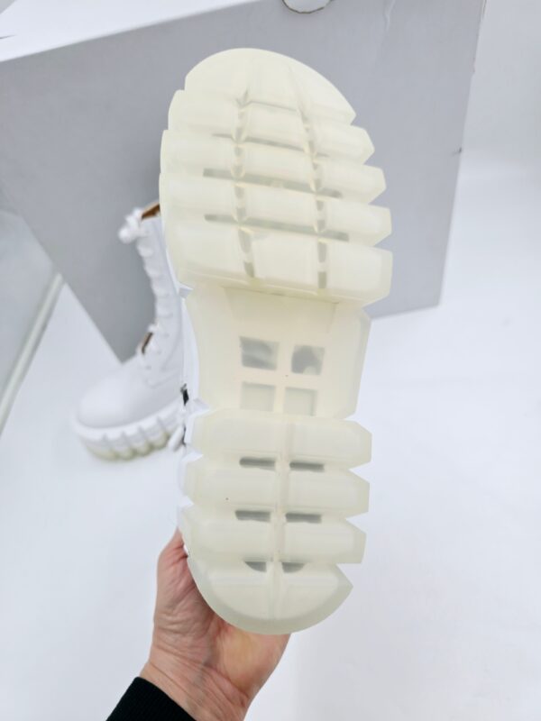 Botki białe na platformie CLERGERIE PARIS R.36 CL94F