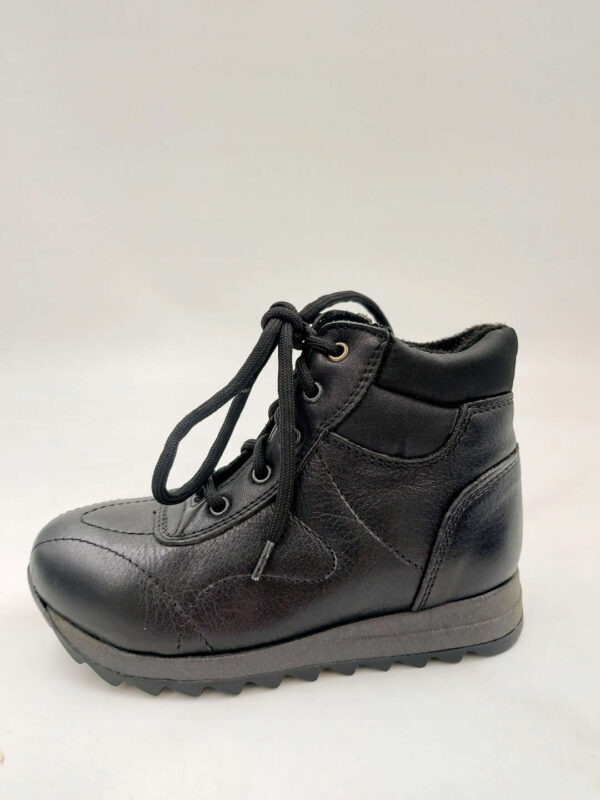 botki sneakersy skórzane czarne R.26 RI10L