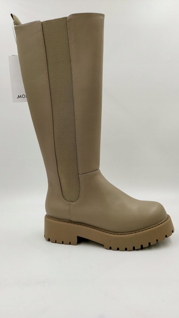 da685c9f9b4c05ade95a4653d61b1533.jpg MONKI VEGAN Damskie kozaki na platformie R.38 MO9M