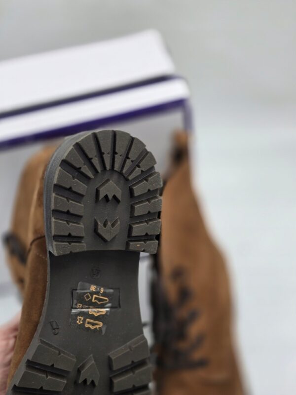 Damskie botki zamszowe brązowe wiązane ANDRE R.41 AN73R