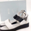 ebfe1a42d8dee0d73684e31263ddf19d.jpg Damskie sandały skórzane białe czarne SHOE HE BEAR R.40 SH8S