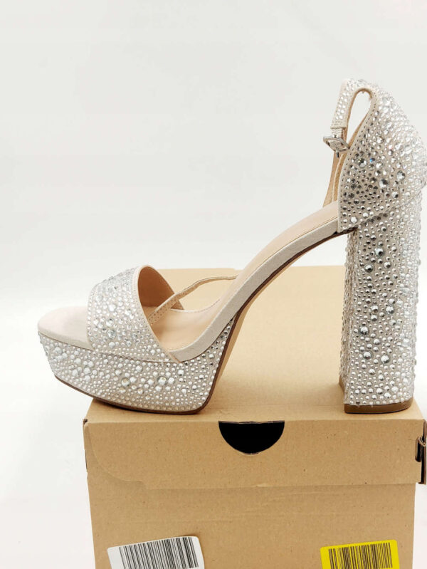 Sandały na obcasie srebrne Steve Madden R.41 ST4S