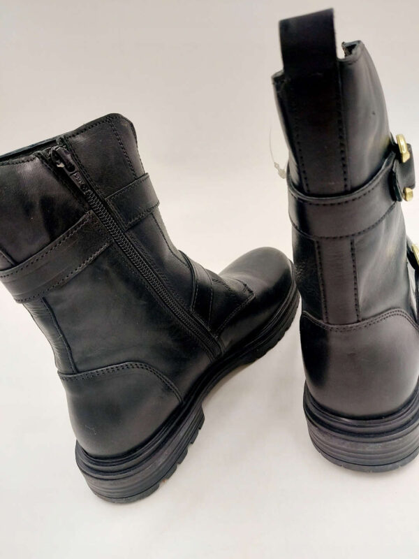 KOZAKI BOTKI FRIBOO CZARNE SKÓRZANE R. 37 FR53L